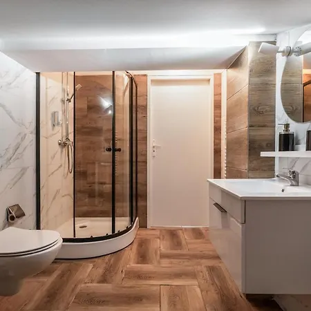 Apartment Close-golden Waw - Old Town - Marcinkowskiego #5